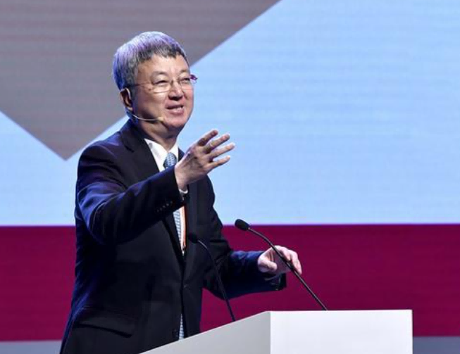 朱民:4月11日，朱民出席“財經前沿——2021：全球經濟強勁復蘇”論壇