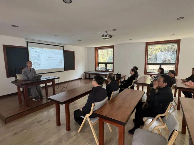 浙江大學董平教授及武漢大學國學院歐陽禎人、肖航教授一行參訪天臺祖庭玉泉寺